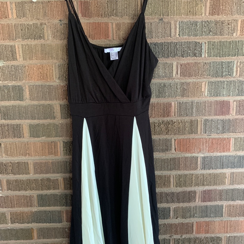 VENUS Black Maxi Dress with Cream Inset Panels